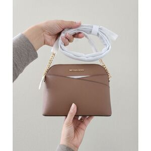 Michael Kors Brown Leather Dome Jet Set Travel Crossbody Bag